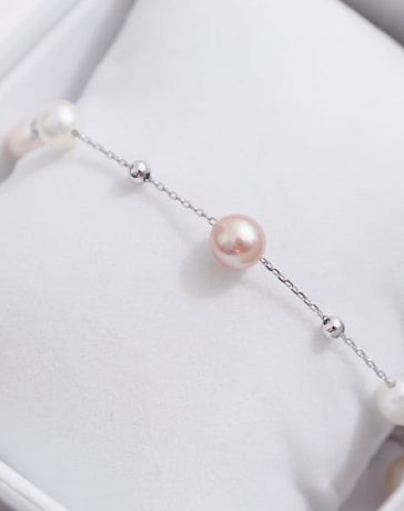 Hoe kies je sieraden om te geven