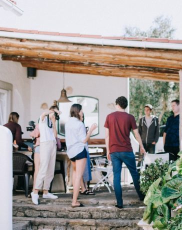 Hoe maak je een terrasoverkapping