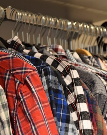 Shop de laatste trends aan jongenskleding online