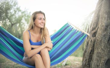 De gezondheidsvoordelen van slapen in een hangmat