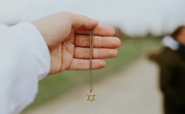 Herleven wat je dierbaar is: waarom sieraden een tweede kans verdienen